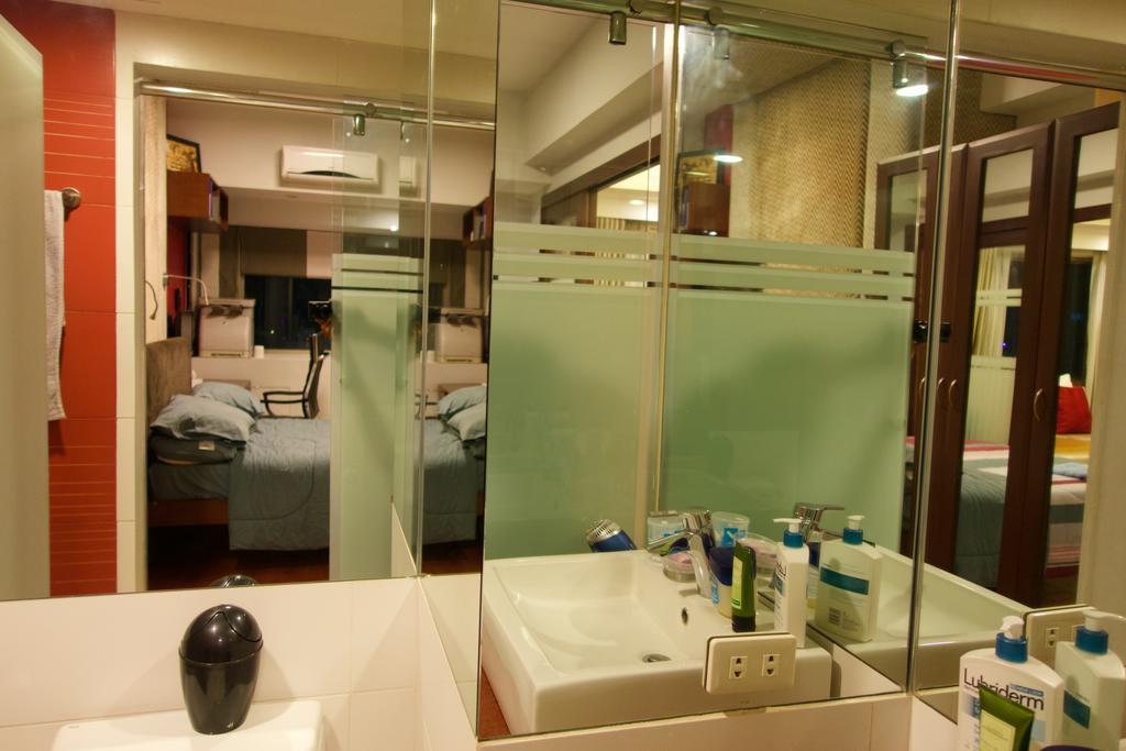 Luxury Condo At Forbeswood Parklane The Fort Bgc Макати Номер фото