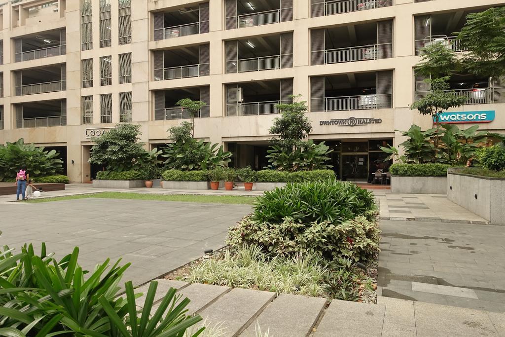 Luxury Condo At Forbeswood Parklane The Fort Bgc Макати Экстерьер фото