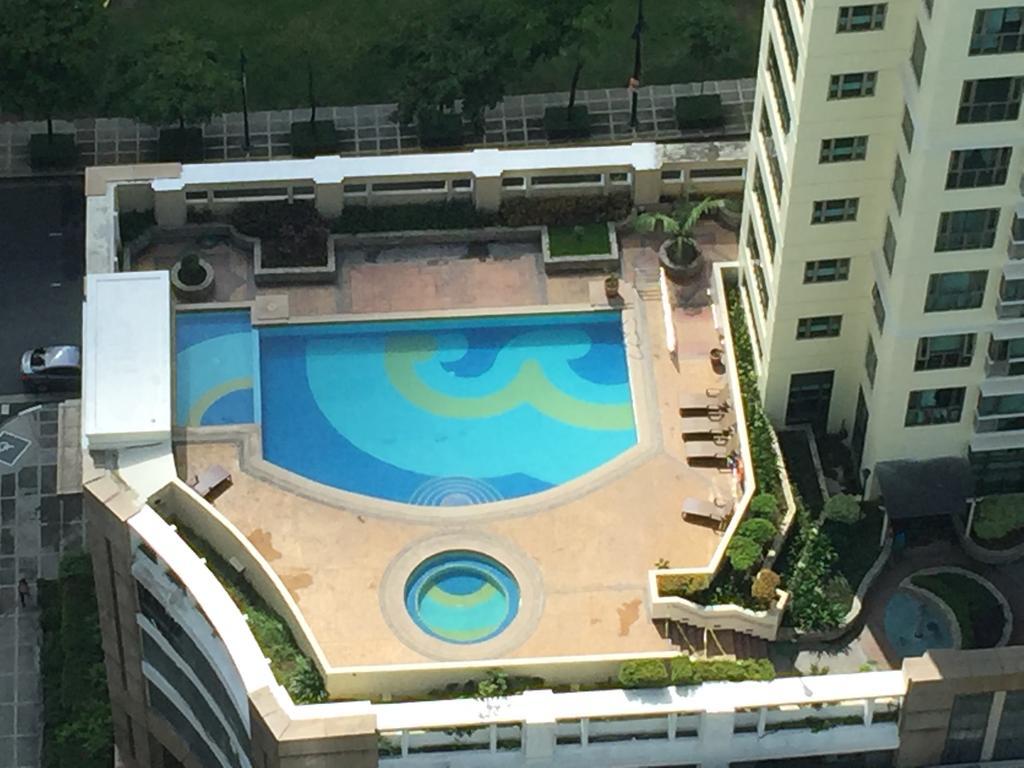 Luxury Condo At Forbeswood Parklane The Fort Bgc Макати Экстерьер фото